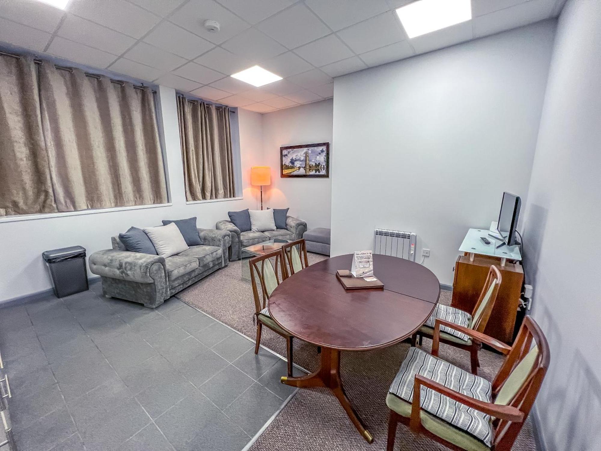 County Hall Apartment Hotel Бостон Экстерьер фото